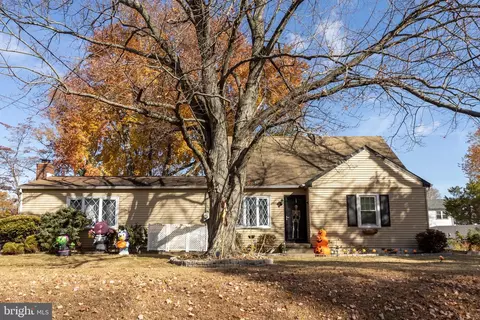 1117 Byberry Rd, Bensalem, PA 19020