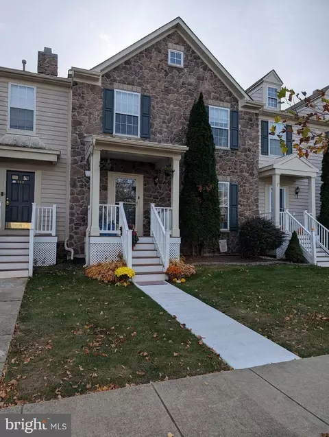222 Kulp Dr, Perkasie, PA 18944