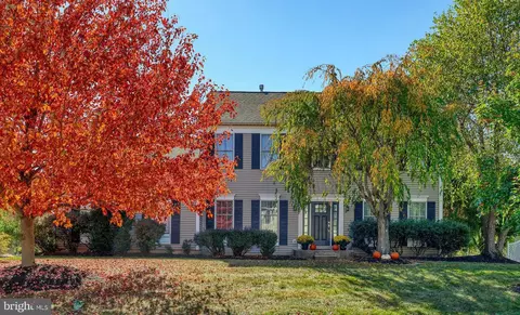 4018 Hunt Dr, Doylestown, PA 18902