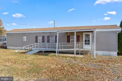 1302 Gibson Rd #47, Bensalem, PA 19020