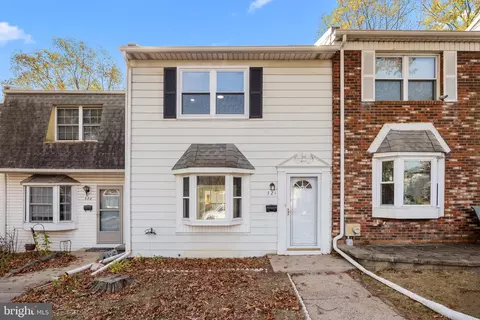 321 Harvard Sq, Bensalem, PA 19020