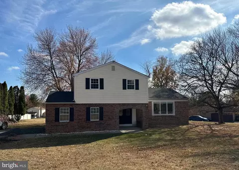 94 W Lynford Rd, Richboro, PA 18954