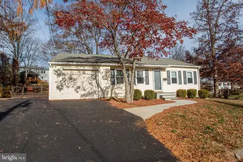 620 Highland Dr, Perkasie, PA 18944