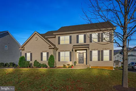 1409 Berkshire Dr, Bensalem, PA 19020