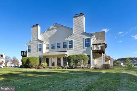 32 Wagon Wheel Rd #32, Quakertown, PA 18951