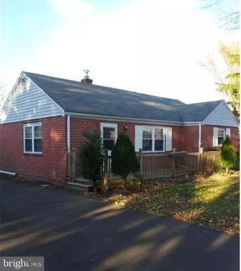 4611 Eugene Dr, Bristol, PA 19007