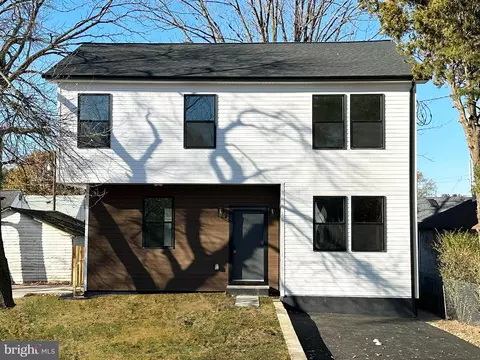 302 Logan Ave, Croydon, PA 19021