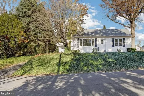 2319 Green Ave, Bensalem, PA 19020