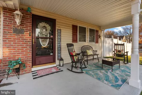 2 Hybrid Rd, Levittown, PA 19056