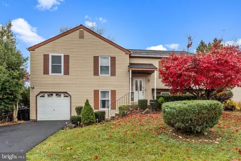 64 Jasons Way, Richboro, PA 18954