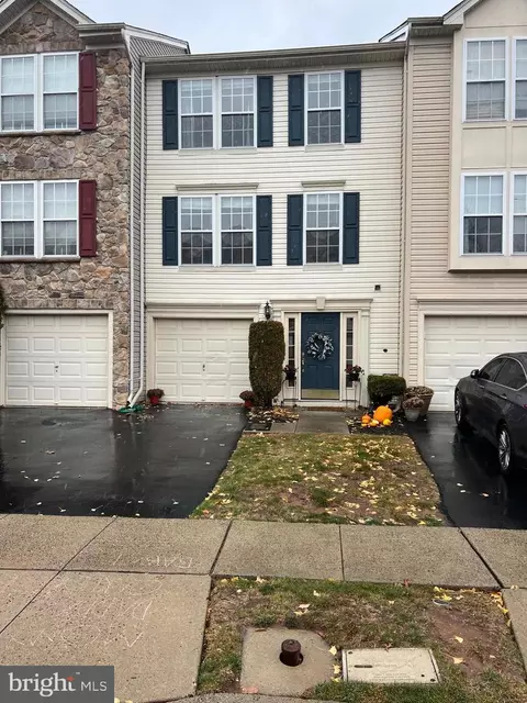 252 Windsor Ct, Quakertown, PA 18951