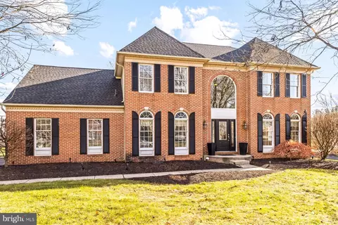 4875 Mead Dr, Doylestown, PA 18902