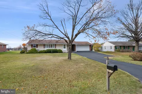 2990 State Rd, Telford, PA 18969