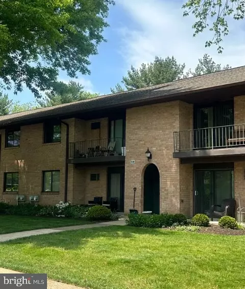 612 N Shady Retreat Rd #14, Doylestown, PA 18901