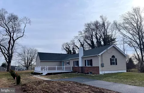 397 Madison Ave, Warminster, PA 18974