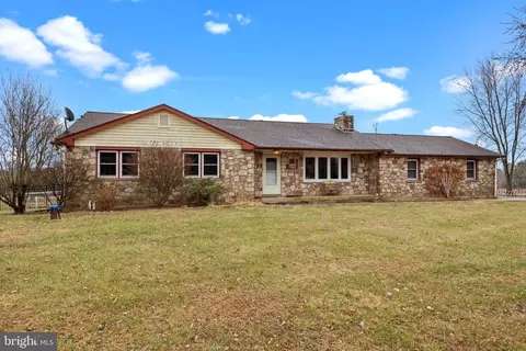 757 Headquarters Rd, Ottsville, PA 18942
