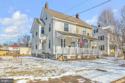 221 Erie Ave, Quakertown, PA 18951