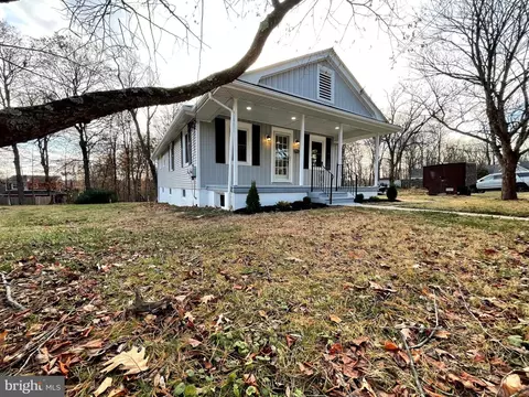 2953 Bridge St, Furlong, PA 18925