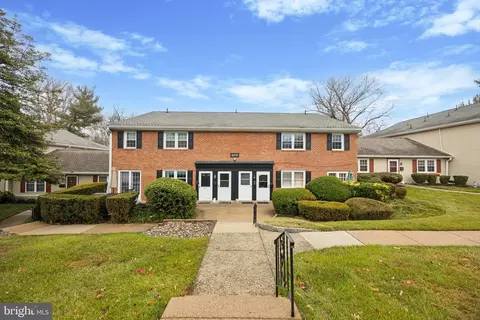 109 Yardley Cmns, Yardley, PA 19067
