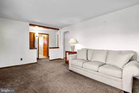 2613 Filbert Ave, Croydon, PA 19021 photo 4