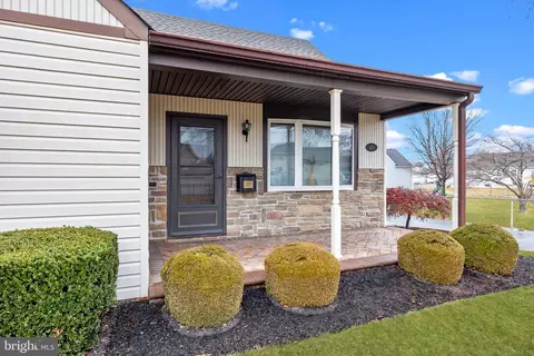 2613 Filbert Ave, Croydon, PA 19021 photo 3