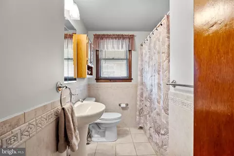 2613 Filbert Ave, Croydon, PA 19021 photo 13