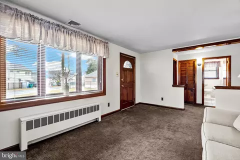 2613 Filbert Ave, Croydon, PA 19021 photo 5