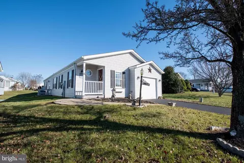 241 Thrush Cir, New Hope, PA 18938