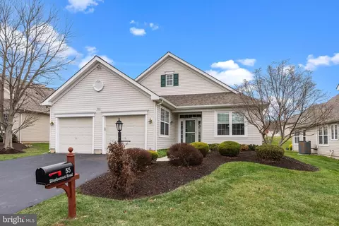 55 Bluebonnet Rd, Langhorne, PA 19047