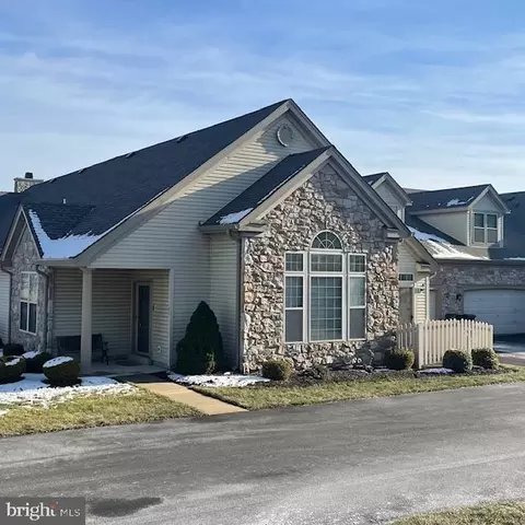45 Legacy Oaks Dr, Richboro, PA 18954