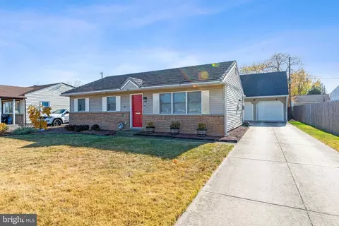 4610 David Dr, Bristol, PA 19007