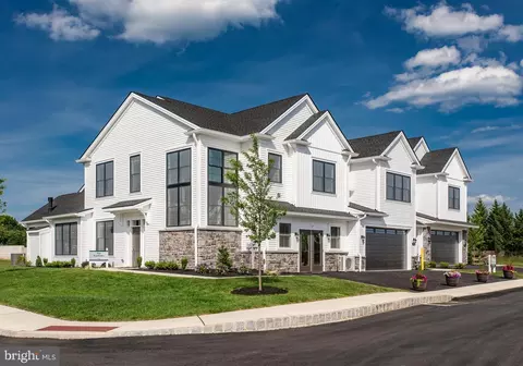 502 Mcnaney Farm Dr Lot #25, Warrington, PA 18976