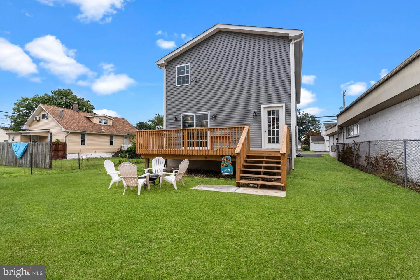 Exterior - 1311 State Rd, Croydon, PA 19021 photo 3 of 4