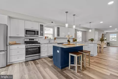 Kitchen - 1311 State Rd, Croydon, PA 19021 photo 1 of 2