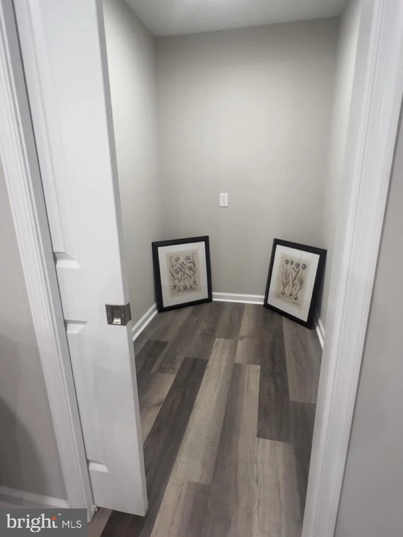 Entry Way - 1311 State Rd, Croydon, PA 19021 photo 6 of 10