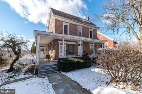 600 W Walnut St, Perkasie, PA 18944