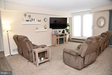 6300 Centennial Sta, Warminster, PA 18974 photo 12