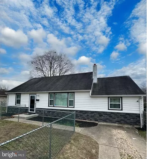 901 Fairview Ave, Bristol, PA 19007