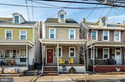 209 Buckley St, Bristol, PA 19007