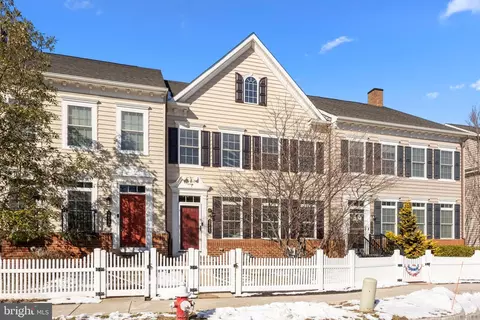 3745 William Daves Rd, Doylestown, PA 18902