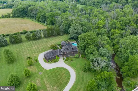 2577 Township Rd, Quakertown, PA 18951