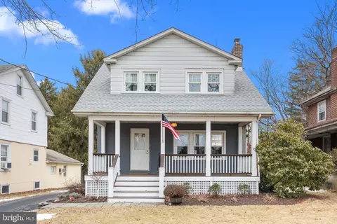 593 E Butler Ave, Doylestown, PA 18901