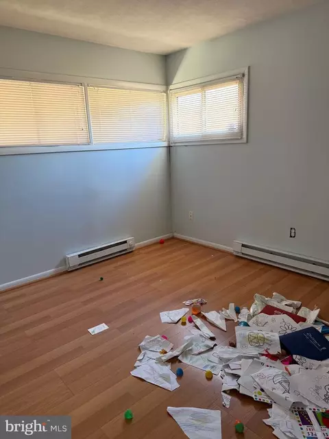 Bedroom - 19 Crosswood Ln, Levittown, PA 19055 photo 1 of 2