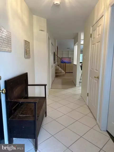 172 Progress Dr, Doylestown, PA 18901 photo 3