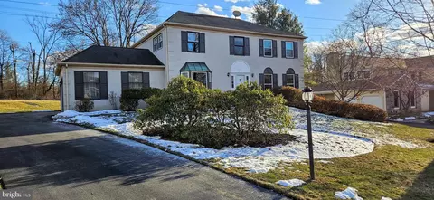 1816 Fairway Dr, Jamison, PA 18929