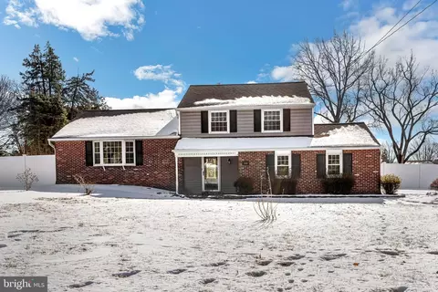 146 Cherry Blossom Dr, Churchville, PA 18966