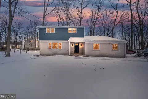 2505 Tirjan Ave, Quakertown, PA 18951