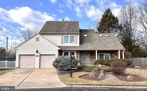 1372 Chancellor Cir, Bensalem, PA 19020