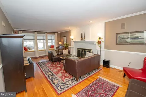 Living - 2114 Stackhouse Dr, Yardley, PA 19067 photo 2 of 2