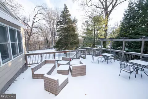 Exterior - 2114 Stackhouse Dr, Yardley, PA 19067 photo 3 of 6